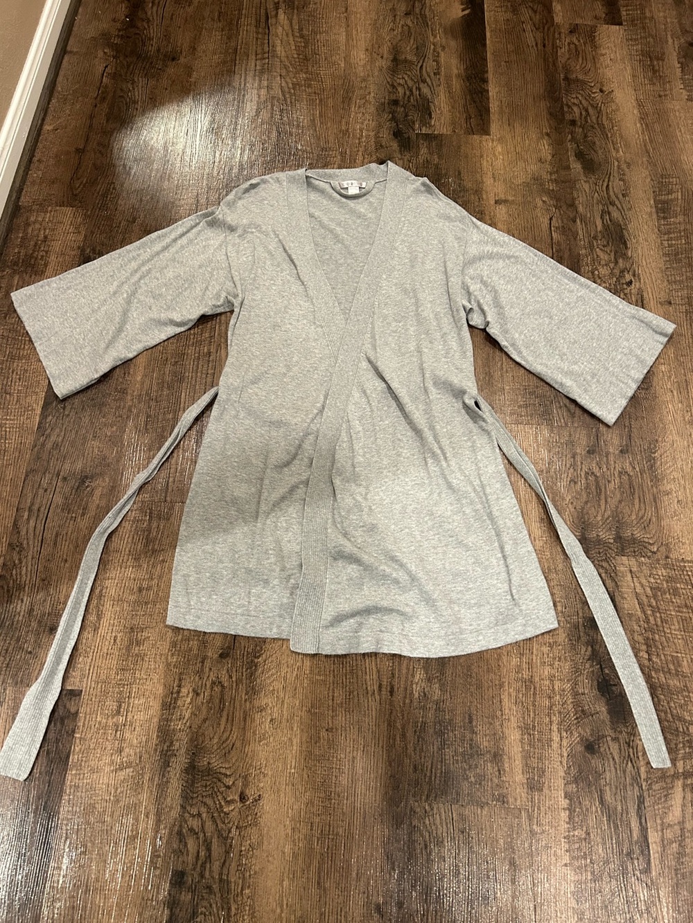 Victoria’s Secret Gray Light Cardigan Robe